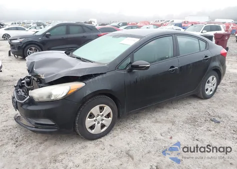 2015 Kia Forte Lx из США, поврежденный, VIN KNAFX4A62F5330845